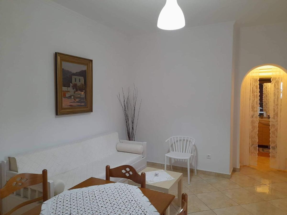 Matilda Milos - Cycladic Living Apartman Triovászalosz Kültér fotó
