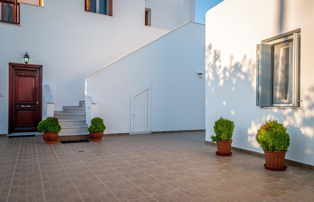Matilda Milos - Cycladic Living Apartman Triovászalosz Kültér fotó