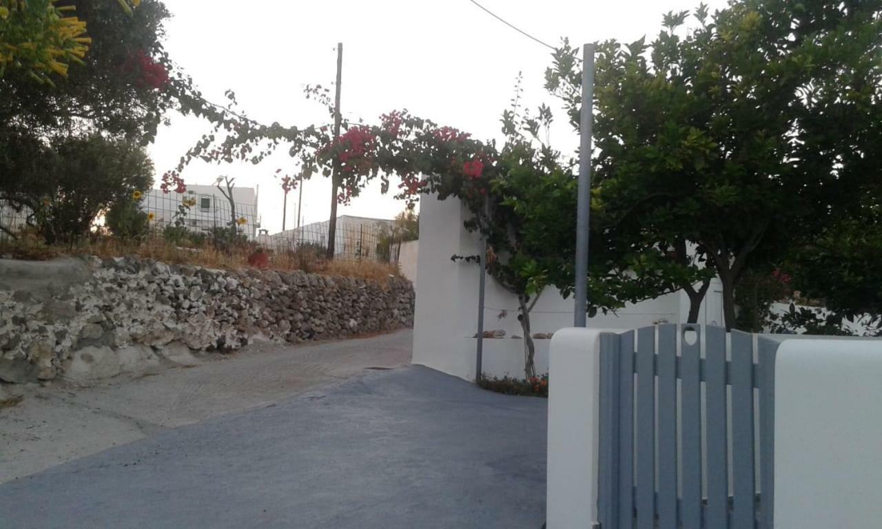Matilda Milos - Cycladic Living Apartman Triovászalosz Kültér fotó